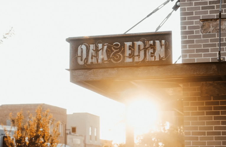 Mineral Wells: Best American Made Whiskey – Oak and Eden.